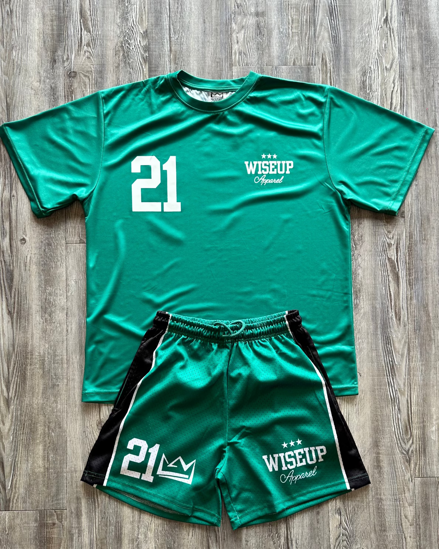 "Lucky" 21 WISEUP Tee