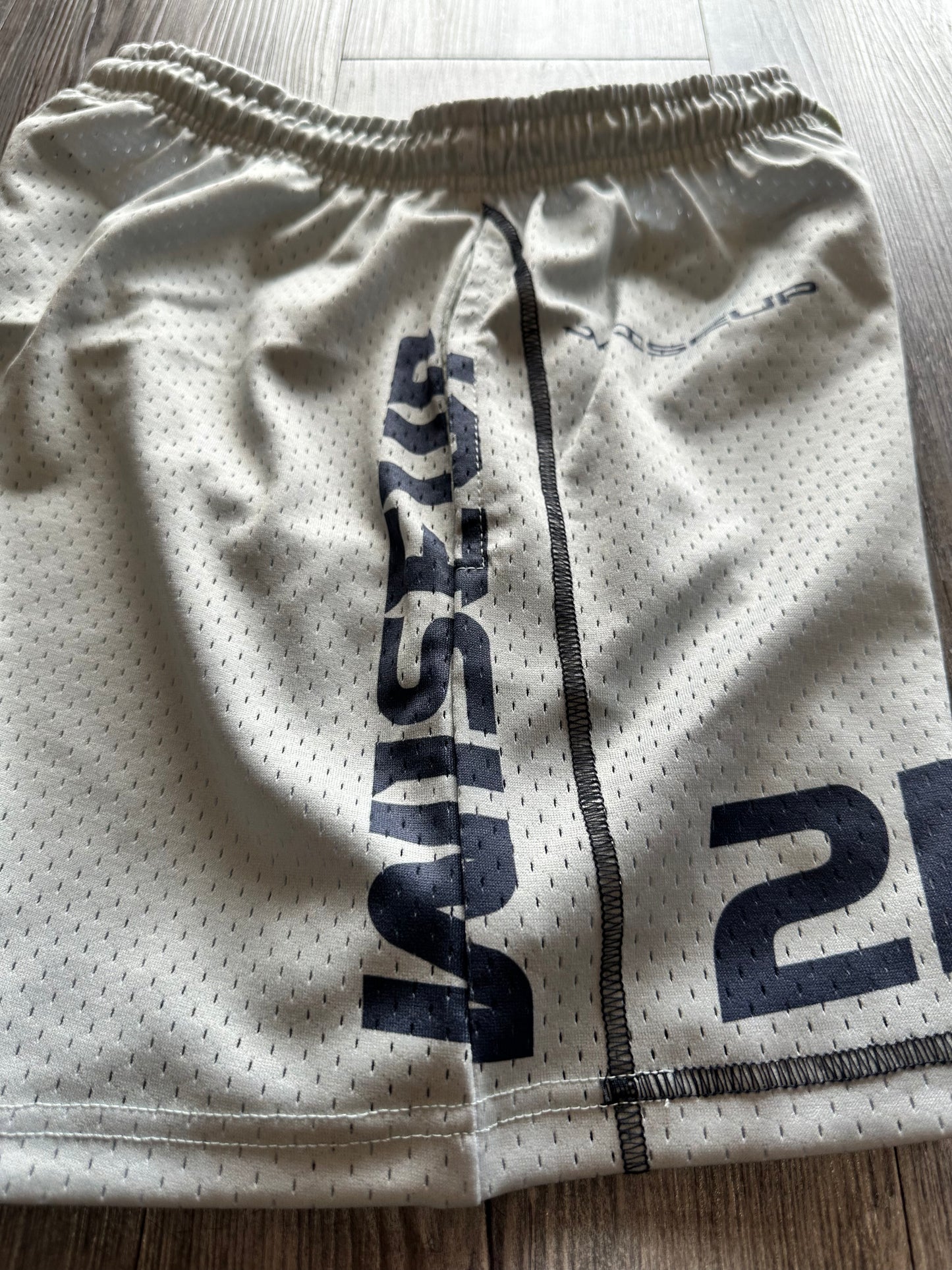 WISEUP SPORTS 5' MESH SHORTS