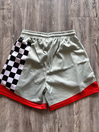 Don't Shoot the Messenger 5' Mesh Shorts